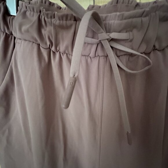 Lululemon Stretch High-Rise Jogger Full Length Spiced Chai Pink W5DCRS Size 6 - Picture 2 of 7